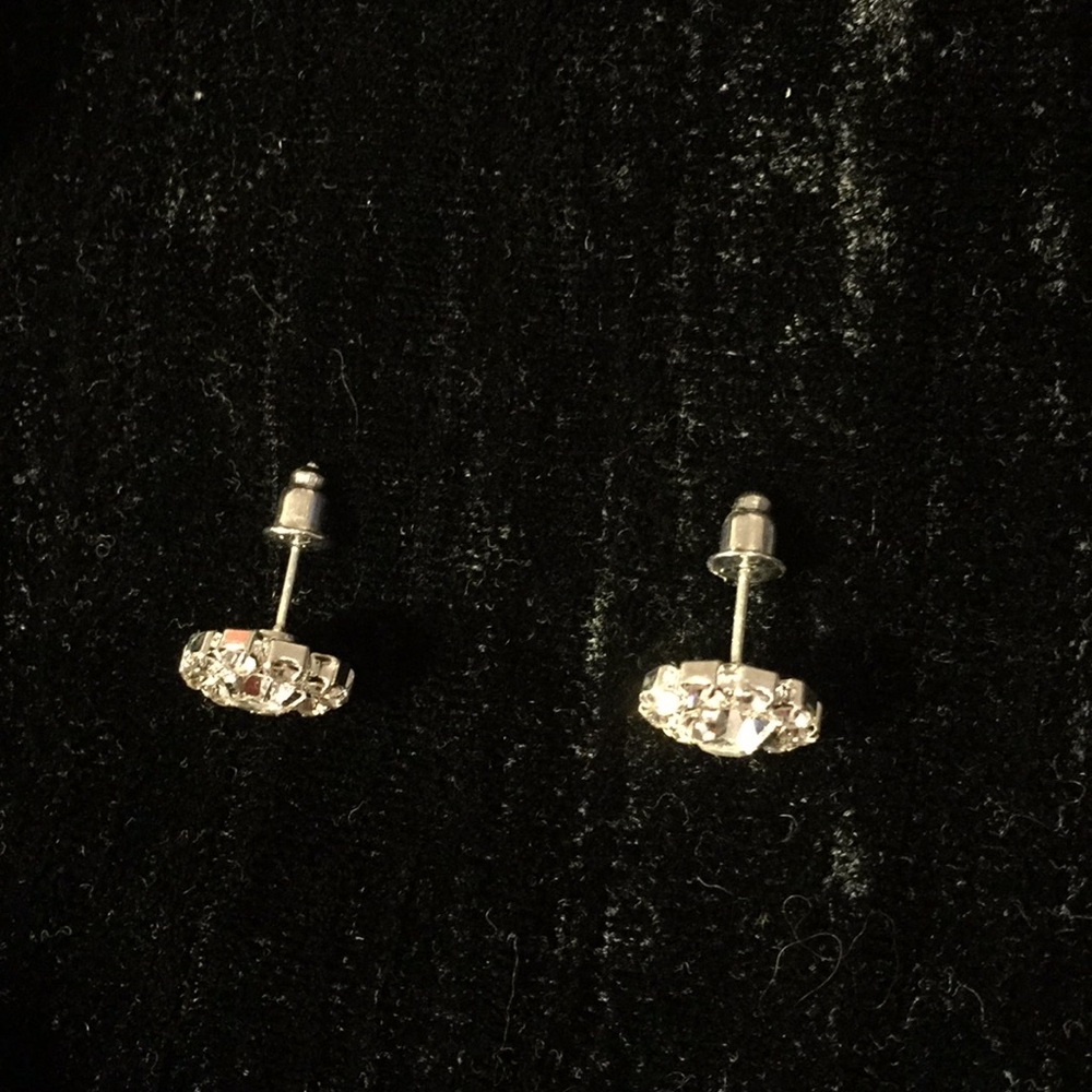 Crystal Earring - Picture 3 of 3